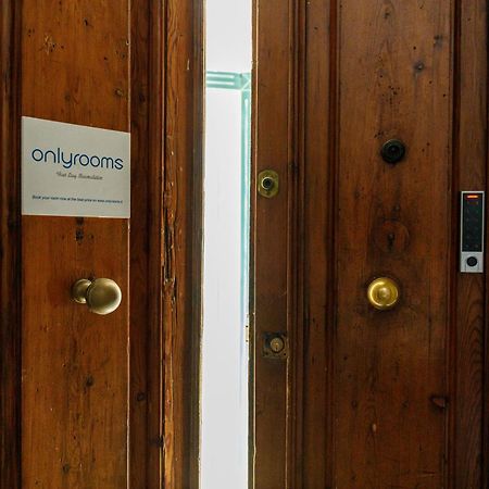Onlyrooms III - Recommended For Under 30S Cagliari Buitenkant foto