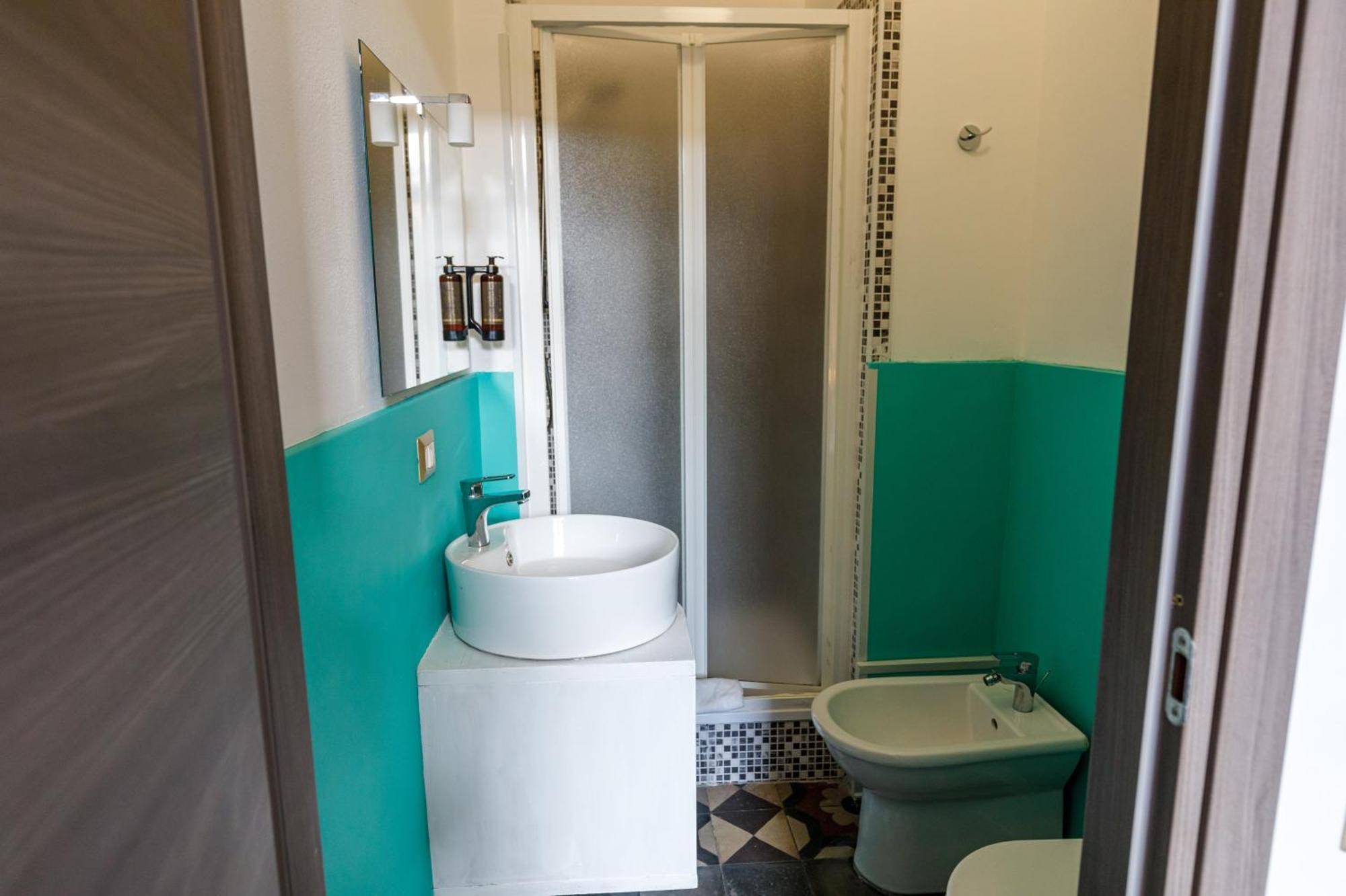 Onlyrooms III - Recommended For Under 30S Cagliari Kamer foto