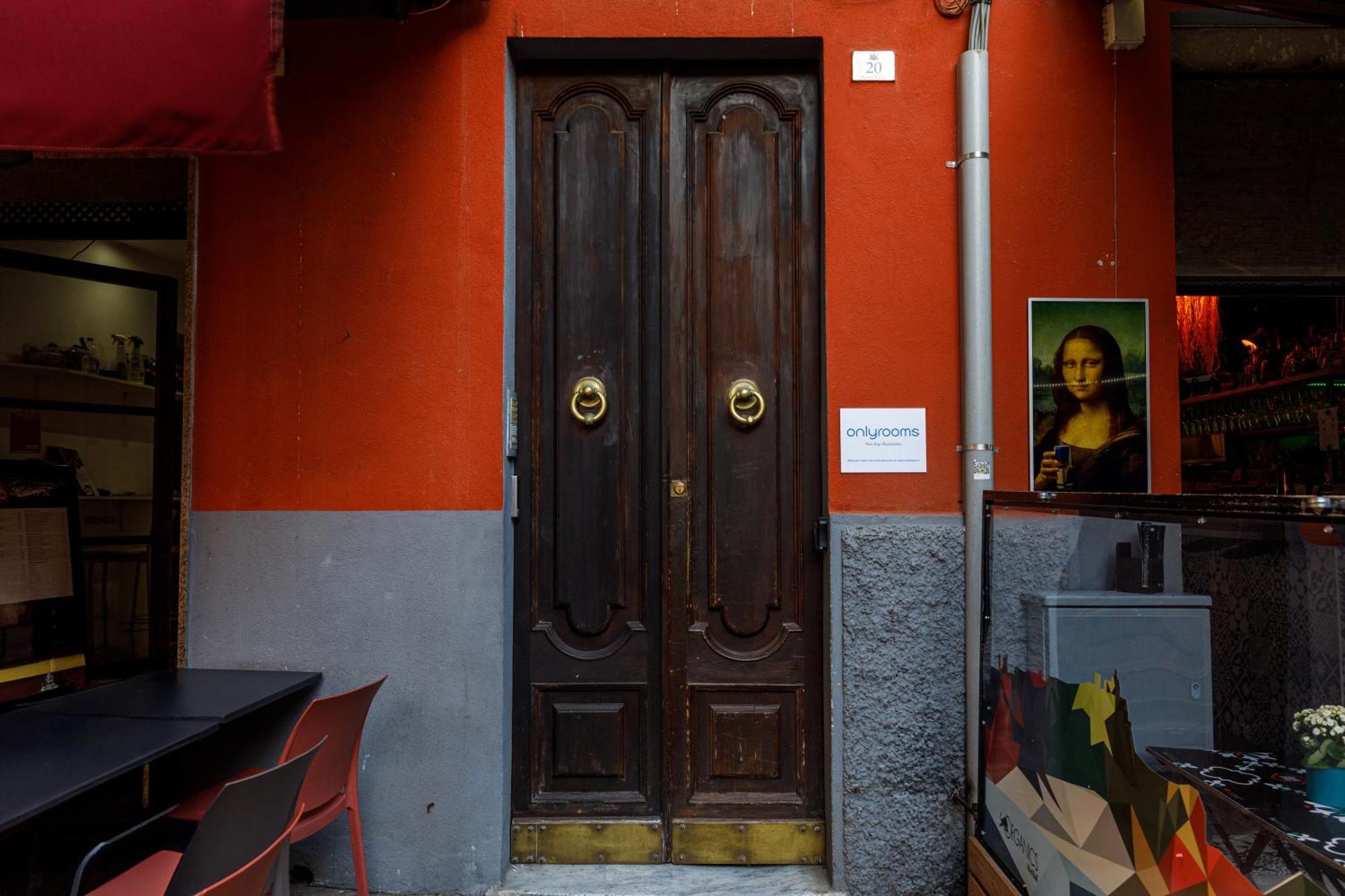 Onlyrooms III - Recommended For Under 30S Cagliari Buitenkant foto