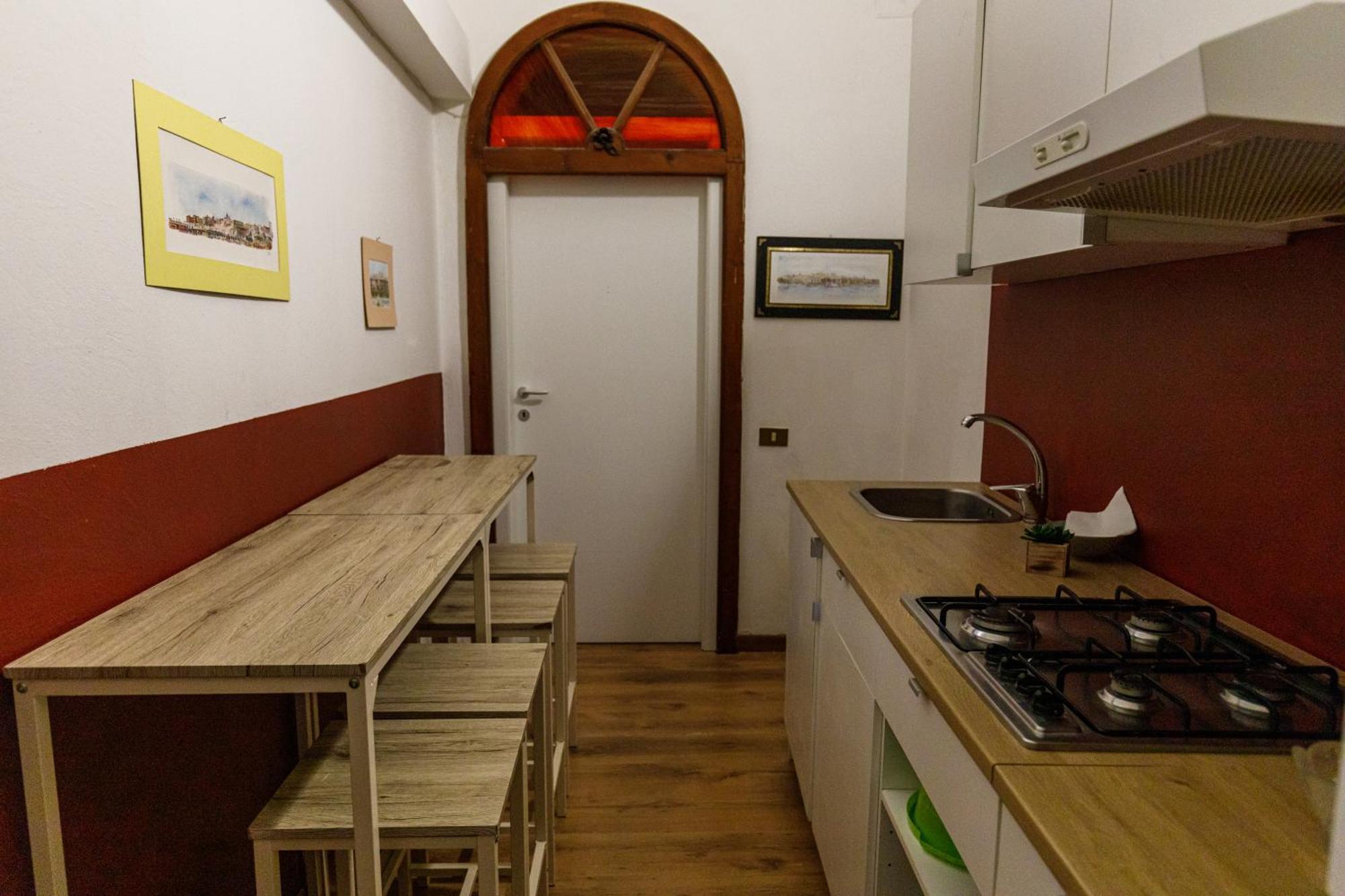 Onlyrooms III - Recommended For Under 30S Cagliari Kamer foto