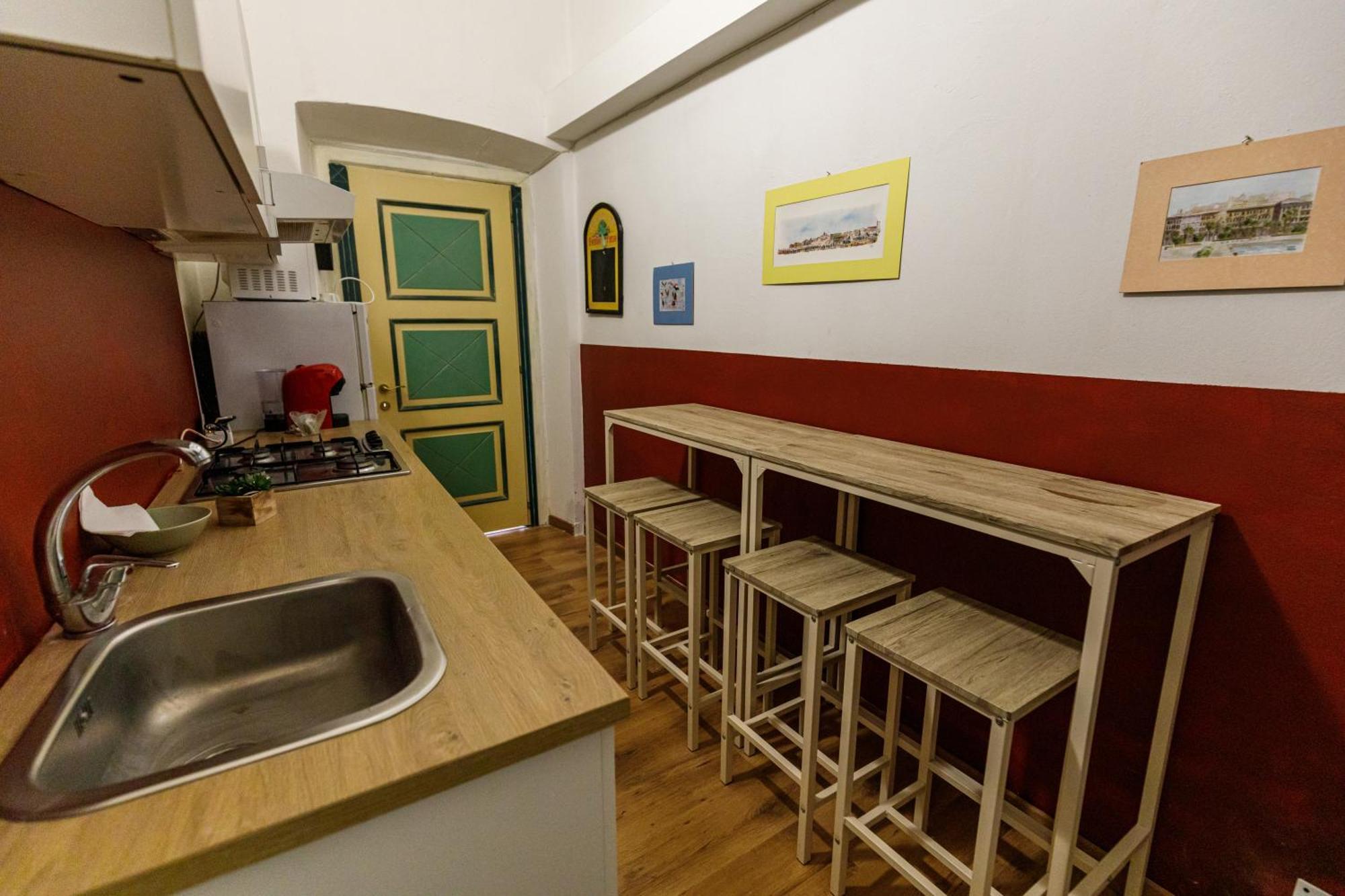 Onlyrooms III - Recommended For Under 30S Cagliari Kamer foto