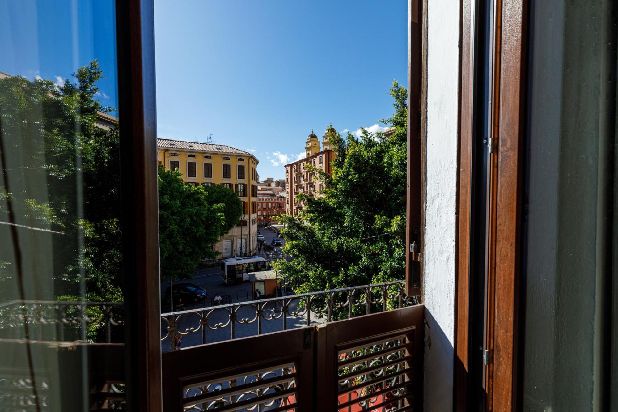 Onlyrooms III - Recommended For Under 30S Cagliari Buitenkant foto